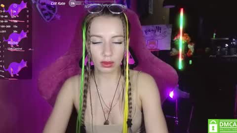Snapshot of your_psychologist chatting on January 23, 3:37 am Alice  online show from January 23, 3:37 am
