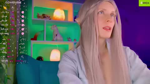 Snapshot of your_spring chatting on October 7, 12:06 am your_spring online show from October 7, 12:06 am