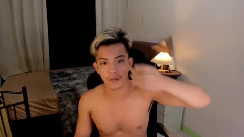 yourasian_bradley online show from February 26, 6:37 pm