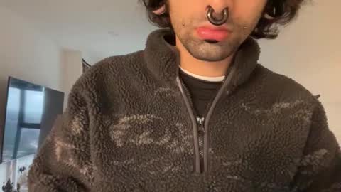 yourboo25 online show from February 24, 7:33 am