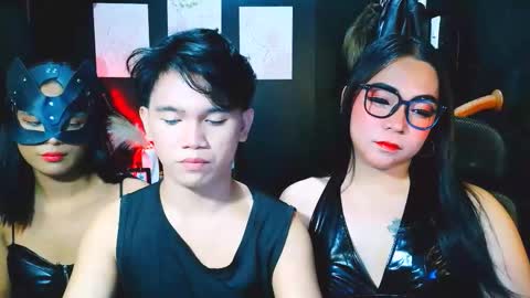 yourdirtygirl_lyla online show from March 2, 7:15 am