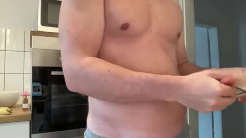 yourdirtysecret9898 online show from February 22, 10:40 am