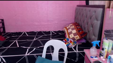 Snapshot of yourdreamisabell chatting on February 16, 6:21 pm yourdreamisabell online show from February 16, 6:21 pm
