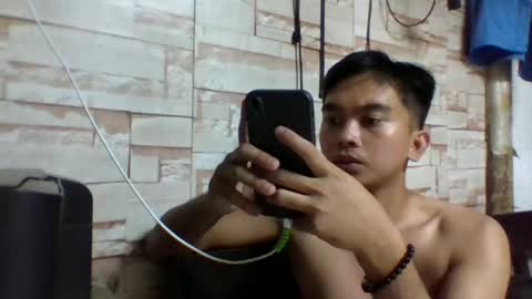 Snapshot of yourfantasyboyjr chatting on February 22, 6:41 pm i am your dream boy  JR  online show from February 22, 6:41 pm