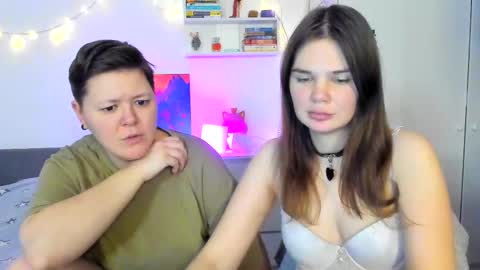 Tina and Kate online show from February 16, 9:16 pm