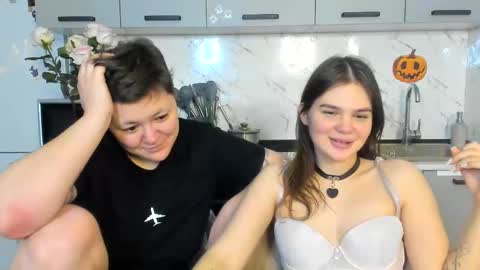 Tina and Kate online show from February 17, 9:32 pm