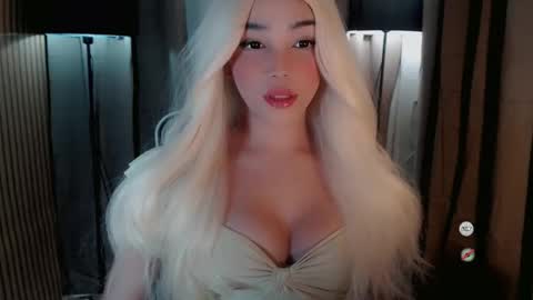 maureen love you online show from October 20, 6:13 pm