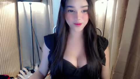 maureen love you online show from December 5, 7:33 pm