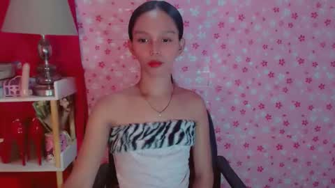 RICCIE MAE online show from November 8, 4:48 am