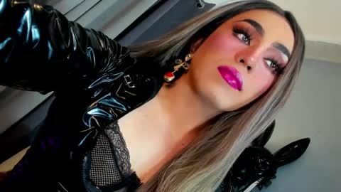  not into STINGY and CHEAP people online show from March 15, 3:22 am