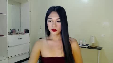 yourhappinessx online show from April 18, 9:22 am