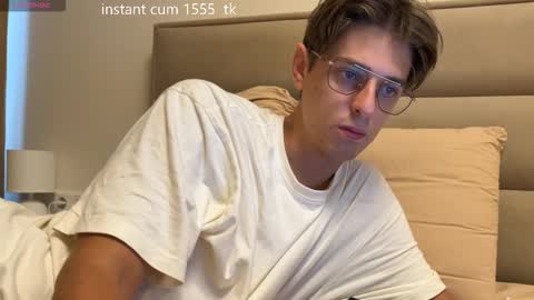 Chris online show from September 30, 7:41 am