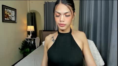 Snapshot of yourhotpatricia69 chatting on December 12, 3:48 pm patty online show from December 12, 3:48 pm