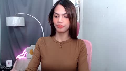 Snapshot of yourhotpatricia69 chatting on January 4, 4:00 pm patty online show from January 4, 4:00 pm