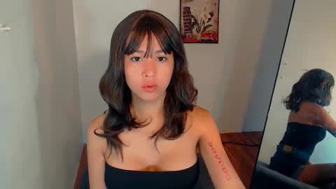 yourhumiliationgirl online show from January 7, 12:59 am