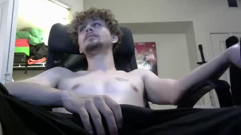 YourMan online show from November 4, 7:10 am