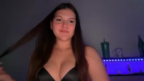 yourmila1 online show from March 19, 11:20 pm