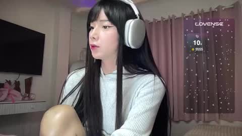 yournaughtyprincessx online show from February 1, 9:06 am