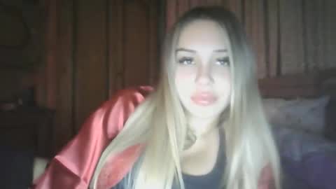 yourprincess09 online show from October 24, 11:16 pm