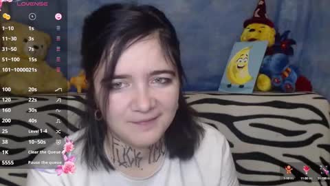 Snapshot of yours_good_mood chatting on December 14, 1:27 am Im - DANI .insta - hardblade1 online show from December 14, 1:27 am