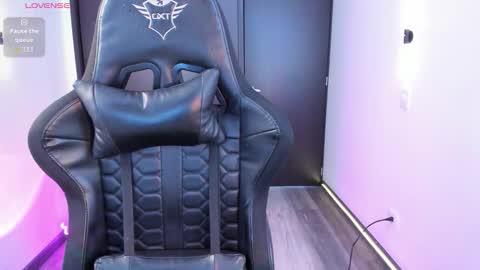 Camille online show from March 25, 4:58 pm