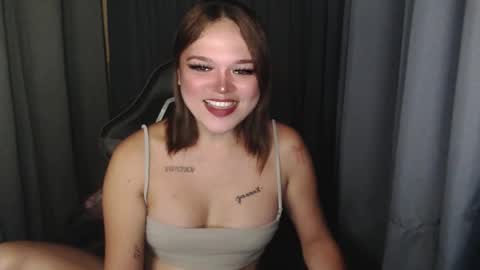 yoursexytowngirl online show from October 5, 6:00 am