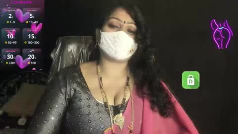 Snapshot of yourss_preethy chatting on October 23, 8:16 am preethy online show from October 23, 8:16 am