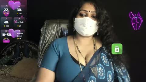 Snapshot of yourss_preethy chatting on October 6, 4:14 pm preethy online show from October 6, 4:14 pm