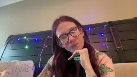 Snapshot of yourstrulylivy chatting on March 5, 3:07 pm yourstrulylivy online show from March 5, 3:07 pm
