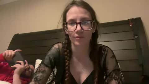 Snapshot of yourstrulylivy chatting on February 21, 2:17 am yourstrulylivy online show from February 21, 2:17 am