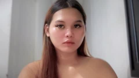 yoursweetgirl_zia online show from July 20, 10:39 am