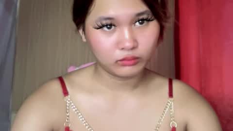 yoursweetgirl_zia online show from April 8, 1:30 am