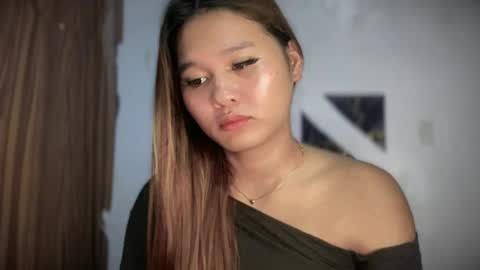 yoursweetgirl_zia online show from June 29, 10:15 am