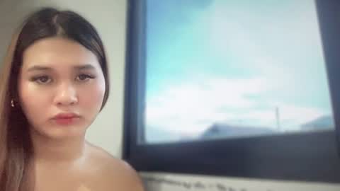 yoursweetgirl_zia online show from July 18, 9:33 am