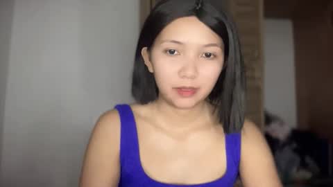 Faye online show from February 20, 1:27 am