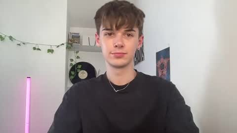 yoursweetyguy online show from July 29, 3:56 pm