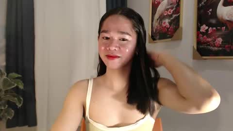 yourtinybunny online show from October 11, 11:48 am