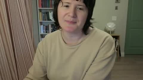 Rose Noire online show from February 23, 9:17 pm