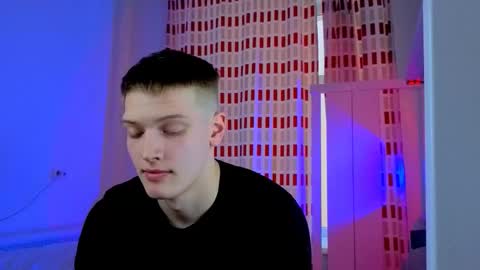 yrshela online show from March 21, 2:44 pm