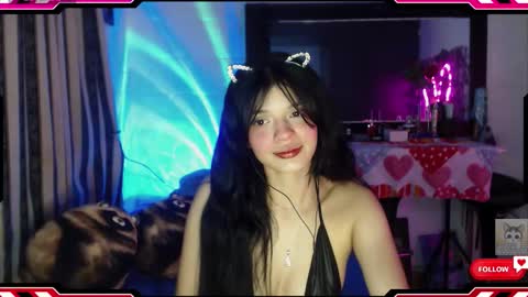 Snapshot of ysera_cb chatting on September 10, 9:43 am Lilith online show from September 10, 9:43 am