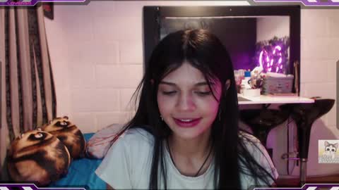 Snapshot of ysera_cb chatting on February 5, 2:16 pm Lilith online show from February 5, 2:16 pm