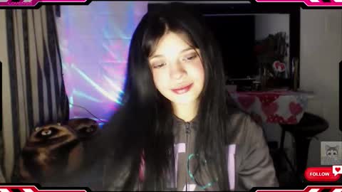 Snapshot of ysera_cb chatting on October 24, 8:53 pm Lilith online show from October 24, 8:53 pm