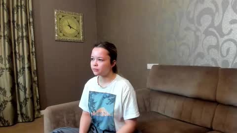 Emily online show from December 15, 12:12 pm