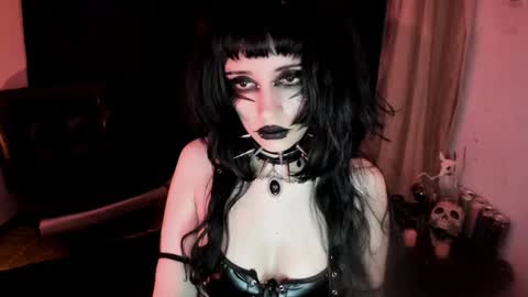 Yue Eclipsa online show from February 1, 4:31 am