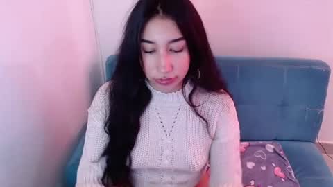 Snapshot of yulandval chatting on October 8, 2:45 pm yul an val online show from October 8, 2:45 pm