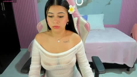 yuli_16_ online show from April 9, 11:05 am