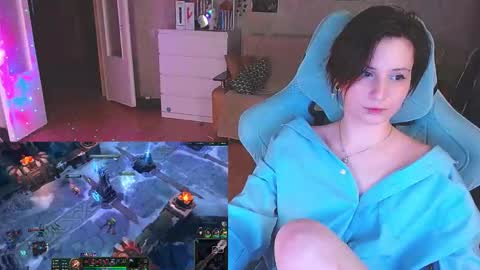 Kris online show from March 12, 6:43 pm