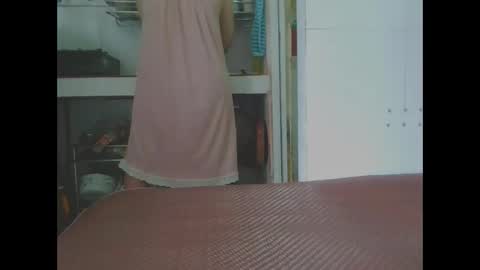 yumi123_ online show from September 27, 2:42 am