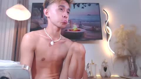 Justine online show from January 15, 10:13 pm