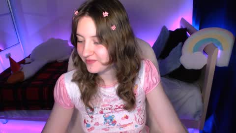 YummyPolly online show from December 11, 7:09 am